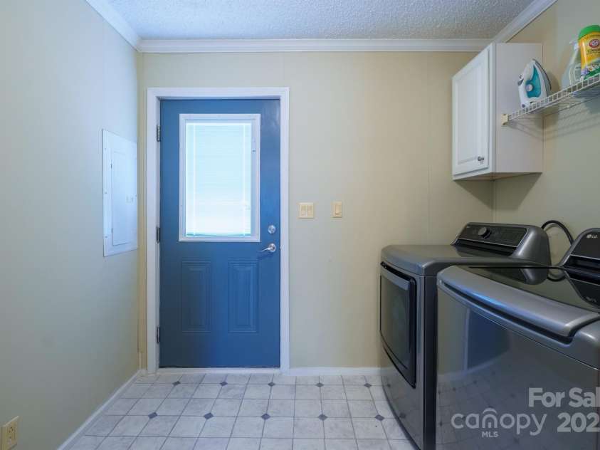 6785 Knotty Wood Lane, Vale, NC 28168.  MLS# CAR4275720, YatesRealty ID 22893. 