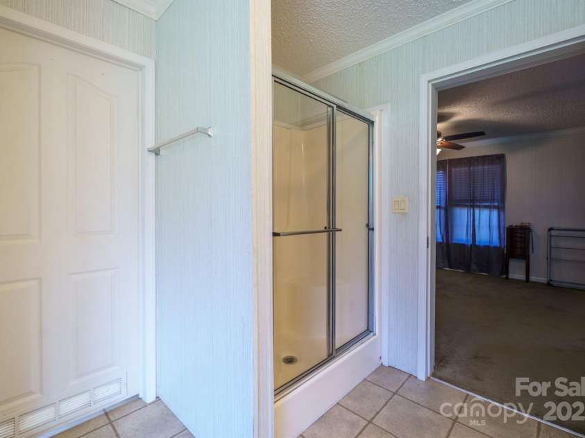 6785 Knotty Wood Lane, Vale, NC 28168.  MLS# CAR4275720, YatesRealty ID 22893. 