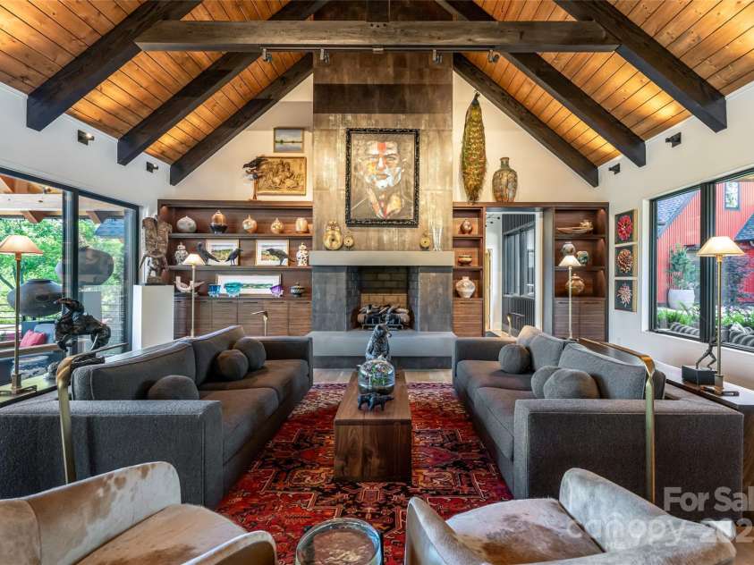 163 Annabelle Linn Drive, Fairview, NC 28730.  MLS# CAR4255897, YatesRealty ID 22895. 