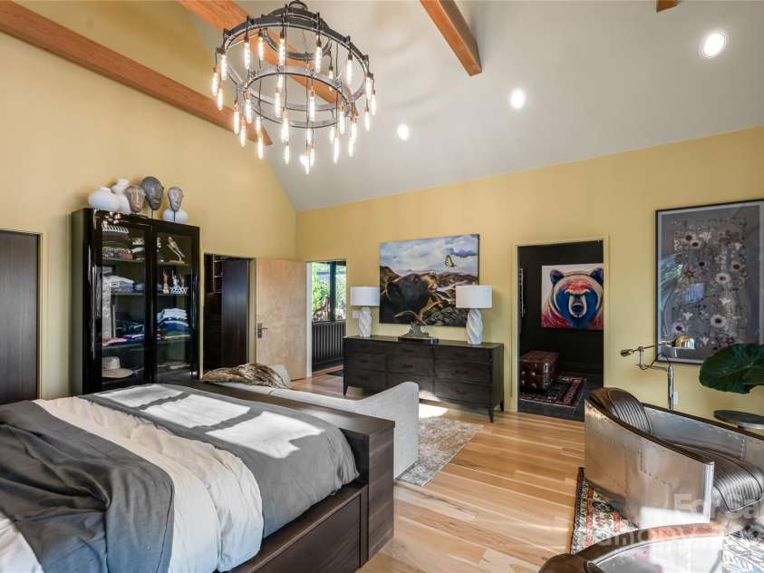 163 Annabelle Linn Drive, Fairview, NC 28730.  MLS# CAR4255897, YatesRealty ID 22895. 