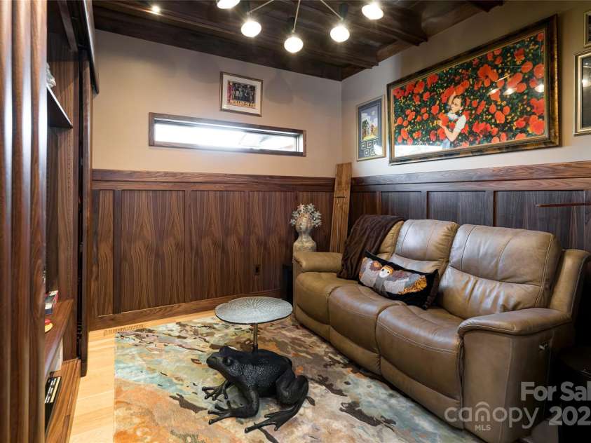 163 Annabelle Linn Drive, Fairview, NC 28730.  MLS# CAR4255897, YatesRealty ID 22895. 