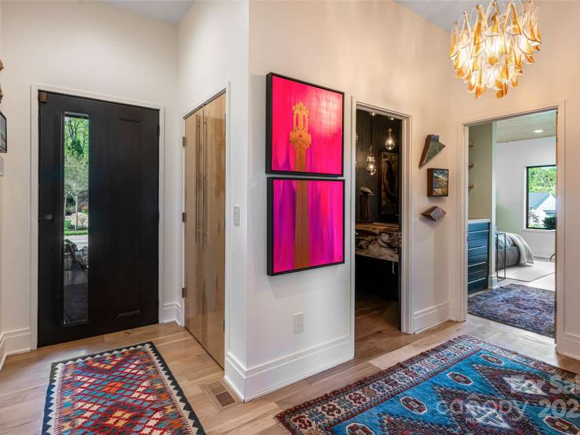 163 Annabelle Linn Drive, Fairview, NC 28730.  MLS# CAR4255897, YatesRealty ID 22895. 