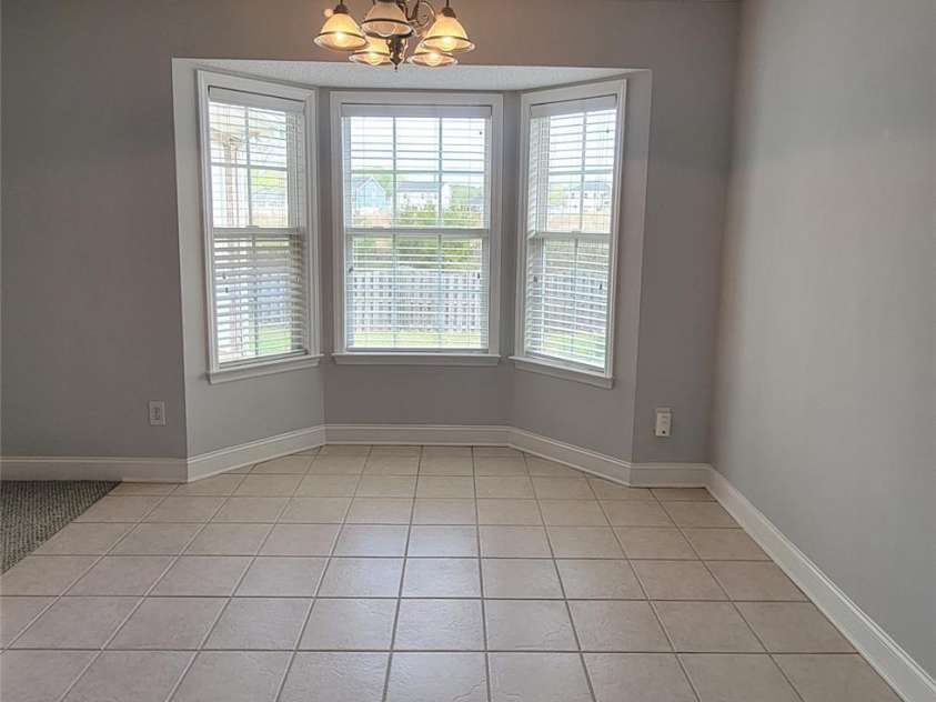 3327 Flagler Circle, Midland, NC 28107.  MLS# CAR4365059, YatesRealty ID 22895. Dining area