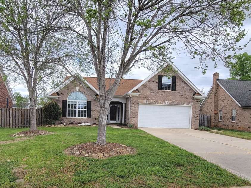 3327 Flagler Circle, Midland, NC 28107.  MLS# CAR4365059, YatesRealty ID 22895. Front