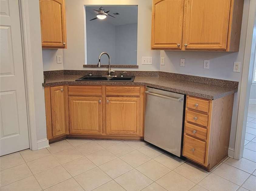 3327 Flagler Circle, Midland, NC 28107.  MLS# CAR4365059, YatesRealty ID 22895. Kitchen
