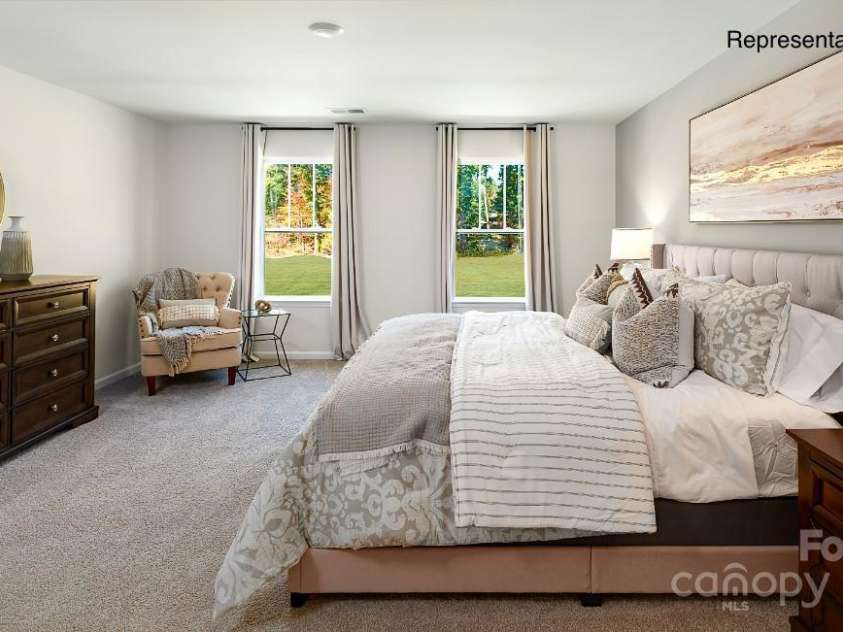 245 Giant Oak Avenue, Statesville, NC 28677.  MLS# CAR4254252, YatesRealty ID 22896. 