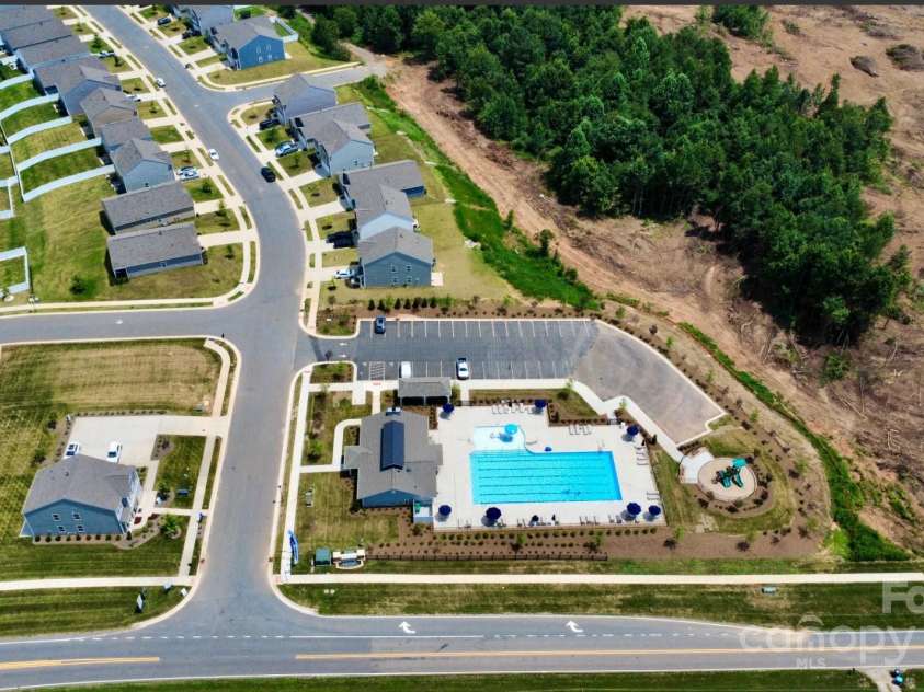 245 Giant Oak Avenue, Statesville, NC 28677.  MLS# CAR4254252, YatesRealty ID 22896. 