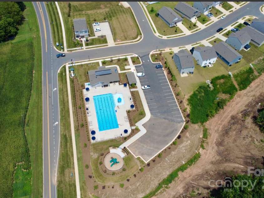 245 Giant Oak Avenue, Statesville, NC 28677.  MLS# CAR4254252, YatesRealty ID 22896. 