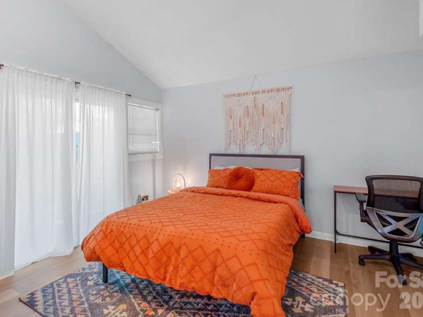 5812 Rock Hollow Drive, Charlotte, NC 28212.  MLS# CAR4367788, YatesRealty ID 22899. Bedroom 2