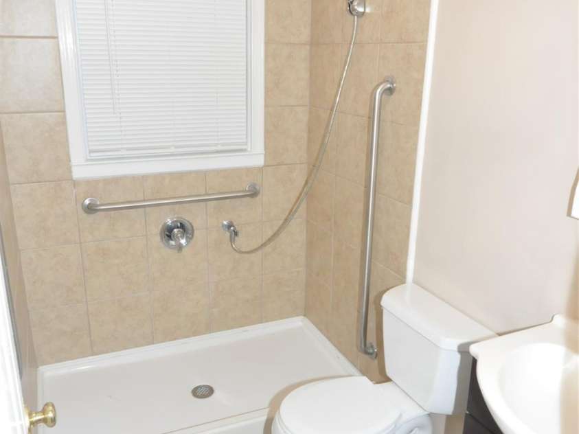 109 Hardin Street, Chester, SC 29706.  MLS# CAR4315865, YatesRealty ID 229. 