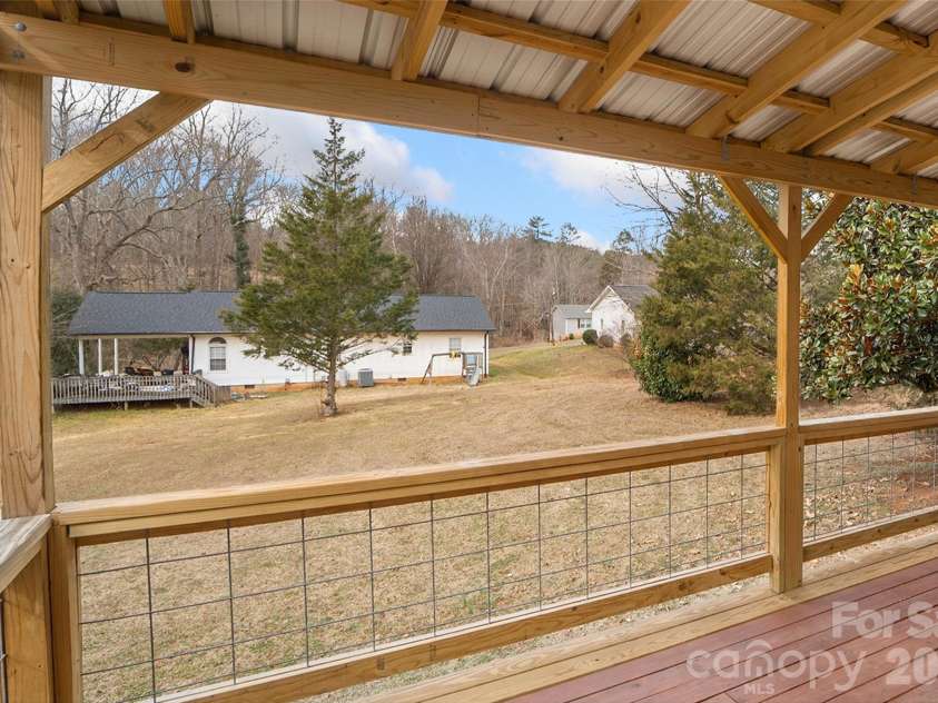 1855 Eastbrook Circle, Morganton, NC 28655.  MLS# CAR4349531, YatesRealty ID 2290. 