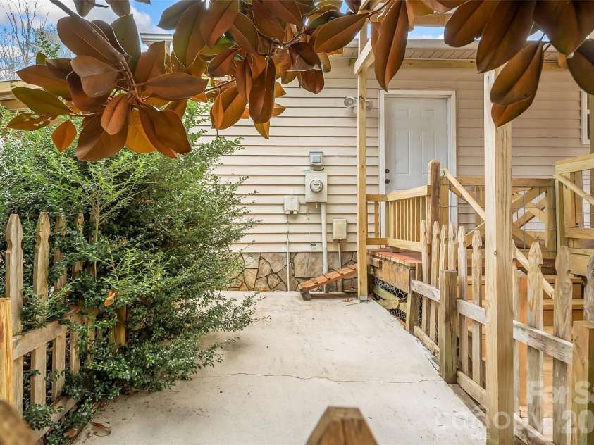1855 Eastbrook Circle, Morganton, NC 28655.  MLS# CAR4349531, YatesRealty ID 2290. 