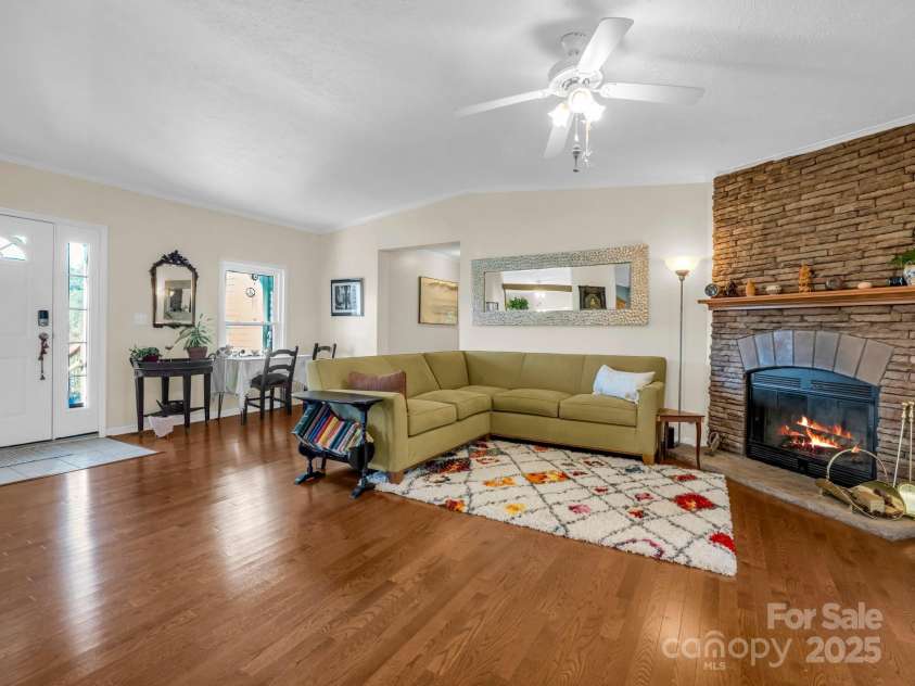 22 Shallow Branch Road, Leicester, NC 28748.  MLS# CAR4195213, YatesRealty ID 2290. 