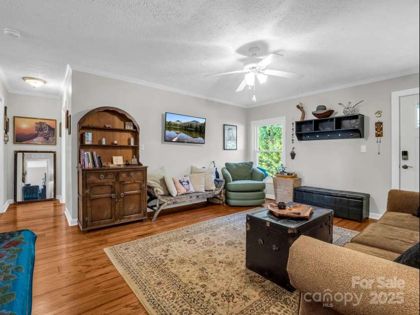 22 Shallow Branch Road, Leicester, NC 28748.  MLS# CAR4195213, YatesRealty ID 2290. 