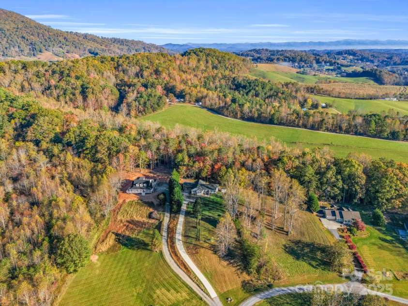 22 Shallow Branch Road, Leicester, NC 28748.  MLS# CAR4195213, YatesRealty ID 2290. 