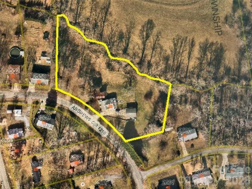 2566 Andrews Circle, Lenoir, NC 28645.  MLS# CAR4369144, YatesRealty ID 22900. 