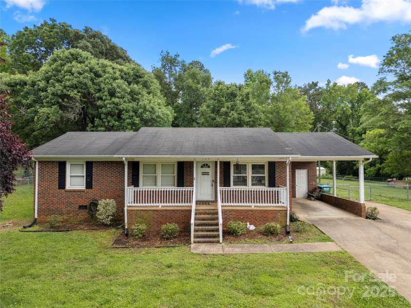128 Wandering Lane, Bessemer City, NC 28016.  MLS# CAR4259214, YatesRealty ID 22903. 