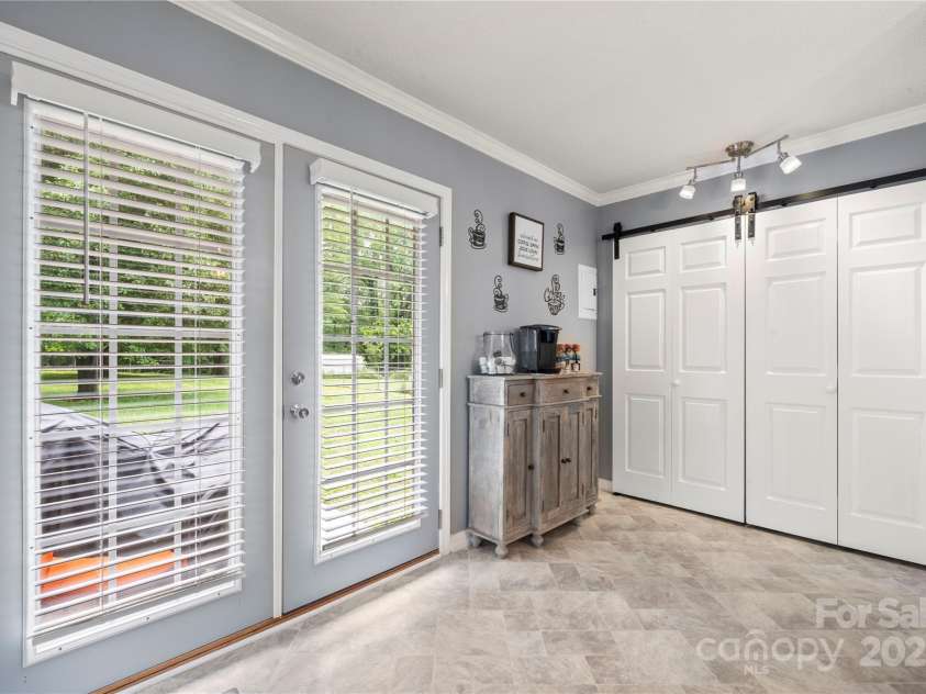 128 Wandering Lane, Bessemer City, NC 28016.  MLS# CAR4259214, YatesRealty ID 22903. 