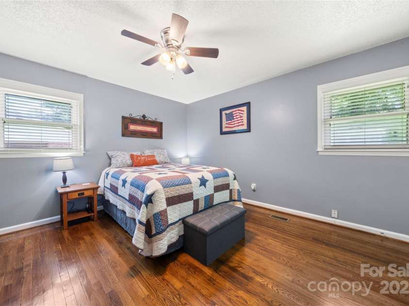 128 Wandering Lane, Bessemer City, NC 28016.  MLS# CAR4259214, YatesRealty ID 22903. 