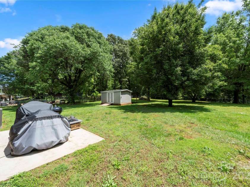 128 Wandering Lane, Bessemer City, NC 28016.  MLS# CAR4259214, YatesRealty ID 22903. 