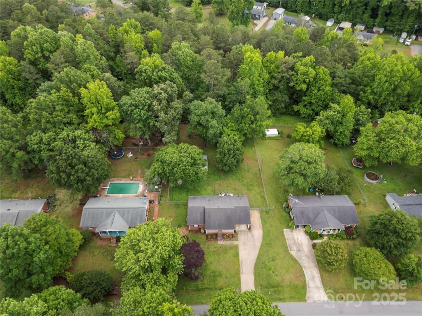 128 Wandering Lane, Bessemer City, NC 28016.  MLS# CAR4259214, YatesRealty ID 22903. 