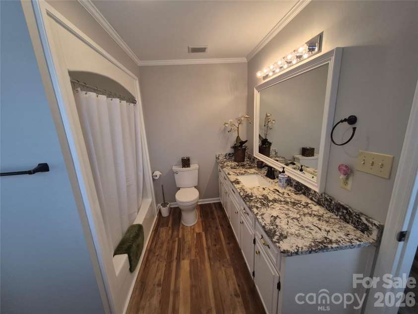 300 Cottonstone Lane, Troy, NC 27371.  MLS# CAR4374576, YatesRealty ID 22904. Full Bathroom