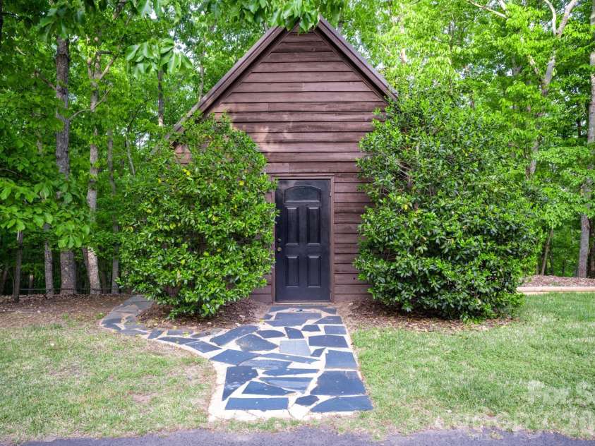 300 Cottonstone Lane, Troy, NC 27371.  MLS# CAR4374576, YatesRealty ID 22904. Outbuilding