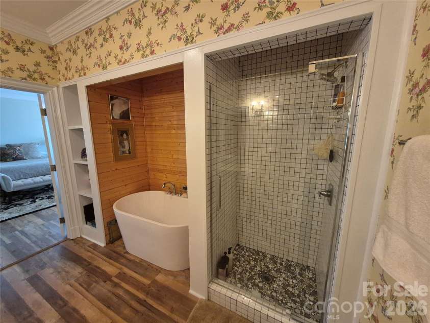 300 Cottonstone Lane, Troy, NC 27371.  MLS# CAR4374576, YatesRealty ID 22904. Primary Bathroom