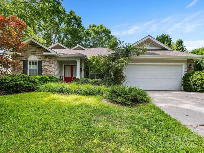 91 Talon Trail Lane, Etowah, NC 28729.  MLS# CAR4272366, YatesRealty ID 22904. 