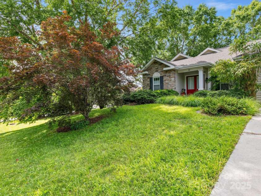 91 Talon Trail Lane, Etowah, NC 28729.  MLS# CAR4272366, YatesRealty ID 22904. 