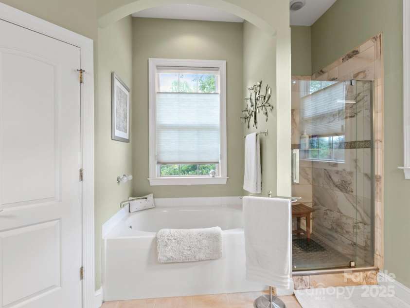 91 Talon Trail Lane, Etowah, NC 28729.  MLS# CAR4272366, YatesRealty ID 22904. 