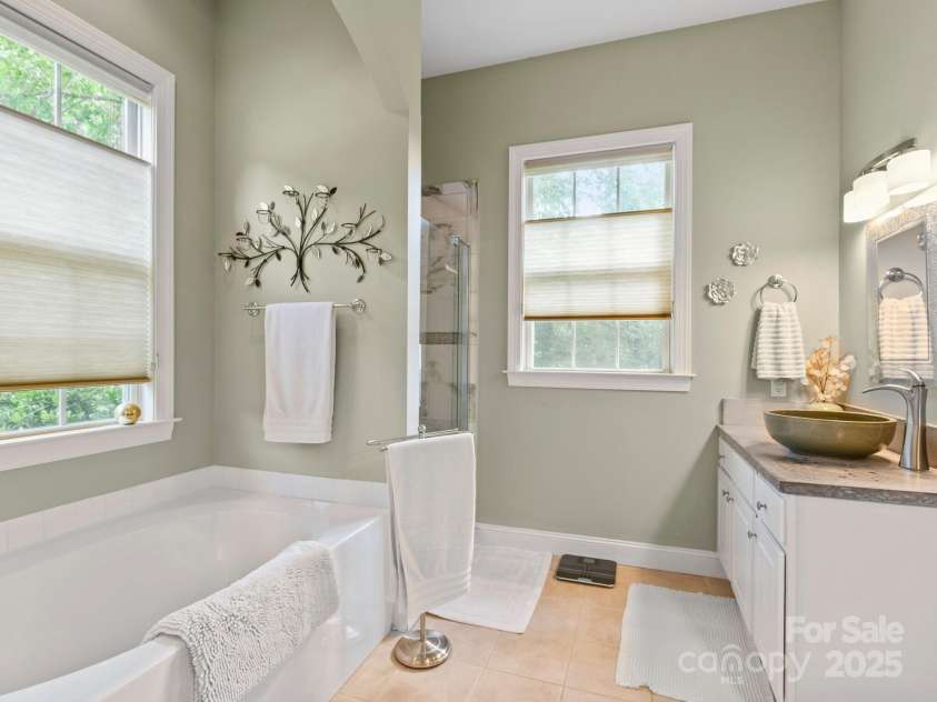 91 Talon Trail Lane, Etowah, NC 28729.  MLS# CAR4272366, YatesRealty ID 22904. 
