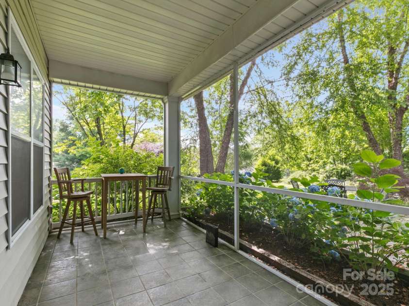 91 Talon Trail Lane, Etowah, NC 28729.  MLS# CAR4272366, YatesRealty ID 22904. 