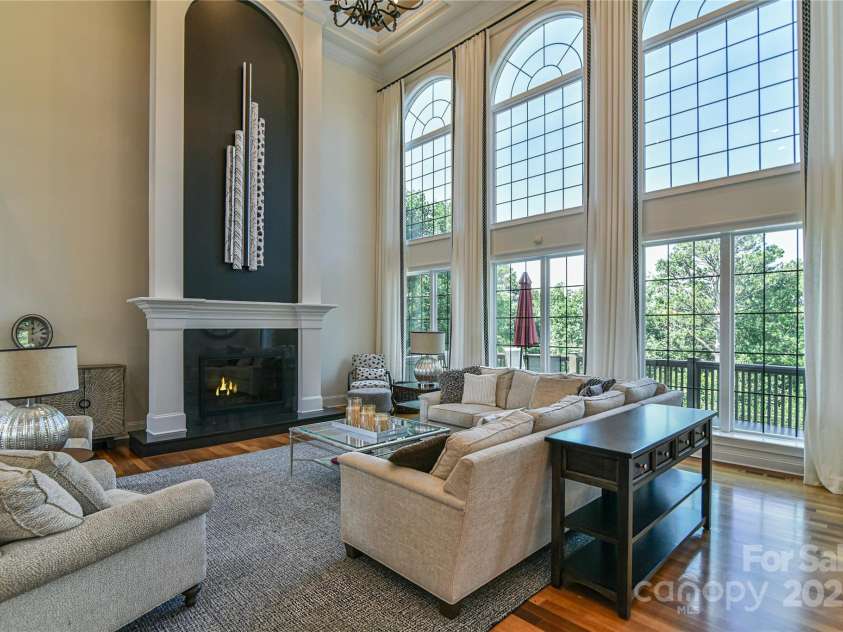 38 Bradford Vista, Fletcher, NC 28732.  MLS# CAR4274211, YatesRealty ID 22906. Custom window treatments