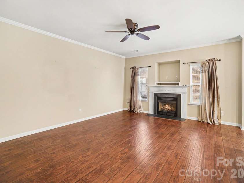 1011 Silver Springs Road, Fort Mill, SC 29715.  MLS# CAR4376380, YatesRealty ID 22907. 