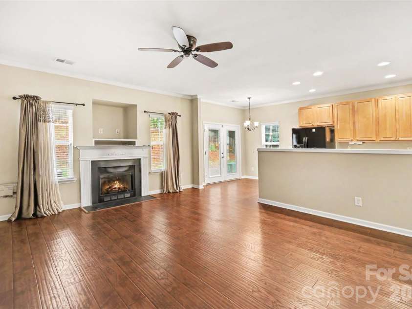 1011 Silver Springs Road, Fort Mill, SC 29715.  MLS# CAR4376380, YatesRealty ID 22907. 