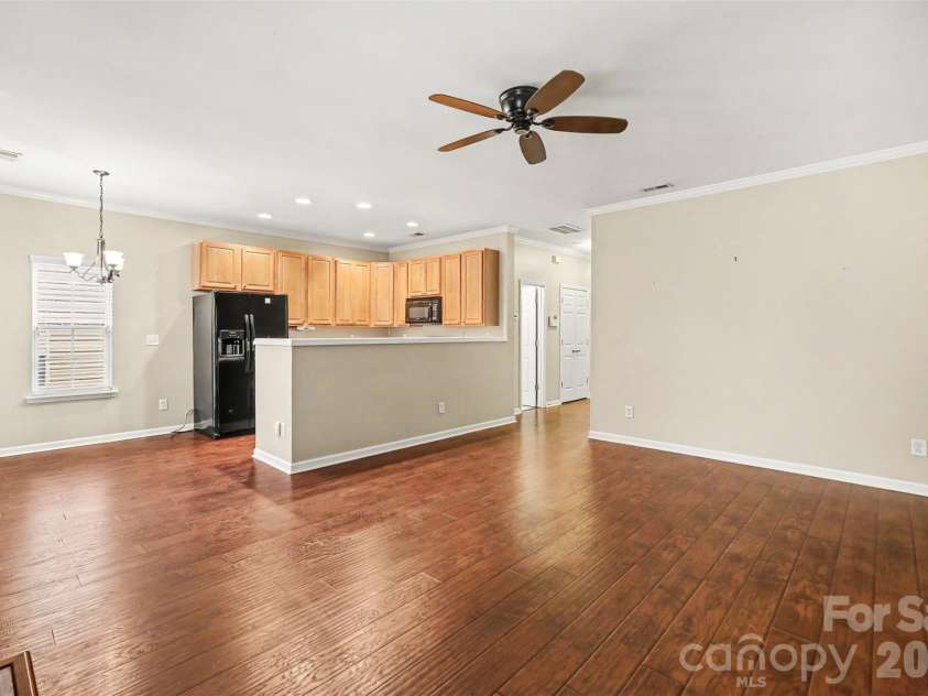 1011 Silver Springs Road, Fort Mill, SC 29715.  MLS# CAR4376380, YatesRealty ID 22907. 