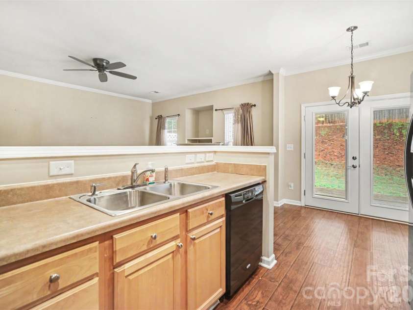 1011 Silver Springs Road, Fort Mill, SC 29715.  MLS# CAR4376380, YatesRealty ID 22907. 