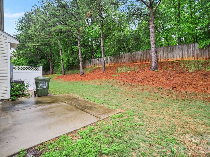 1011 Silver Springs Road, Fort Mill, SC 29715.  MLS# CAR4376380, YatesRealty ID 22907. 