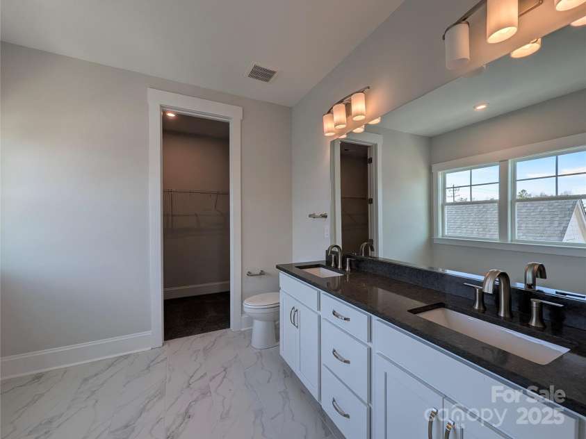 275 Luray Way, Rock Hill, SC 29730.  MLS# CAR4235922, YatesRealty ID 22908. 