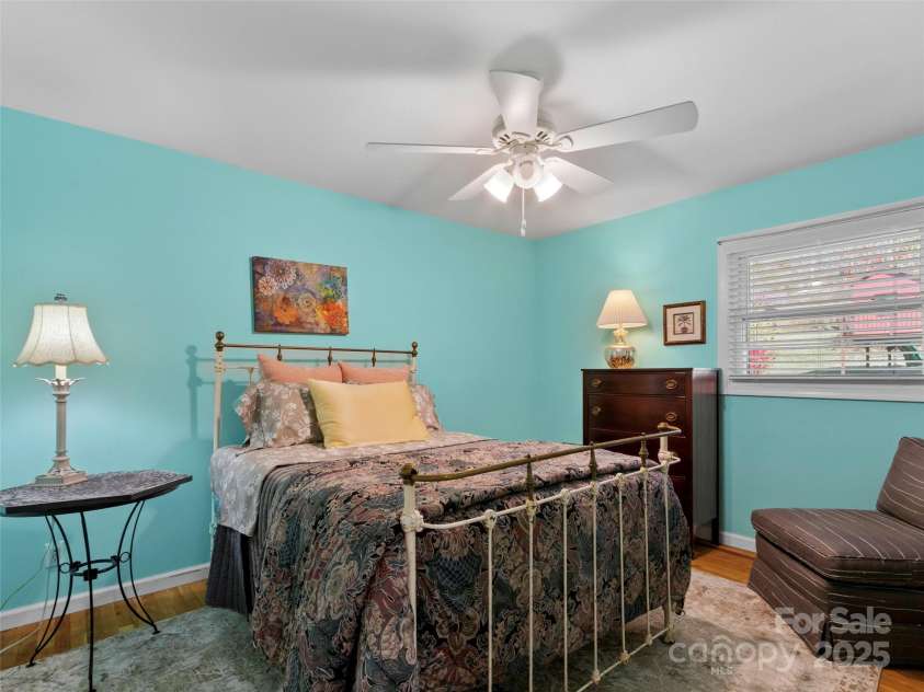 55 Cataberry Lane, Burnsville, NC 28714.  MLS# CAR4319951, YatesRealty ID 2291. 