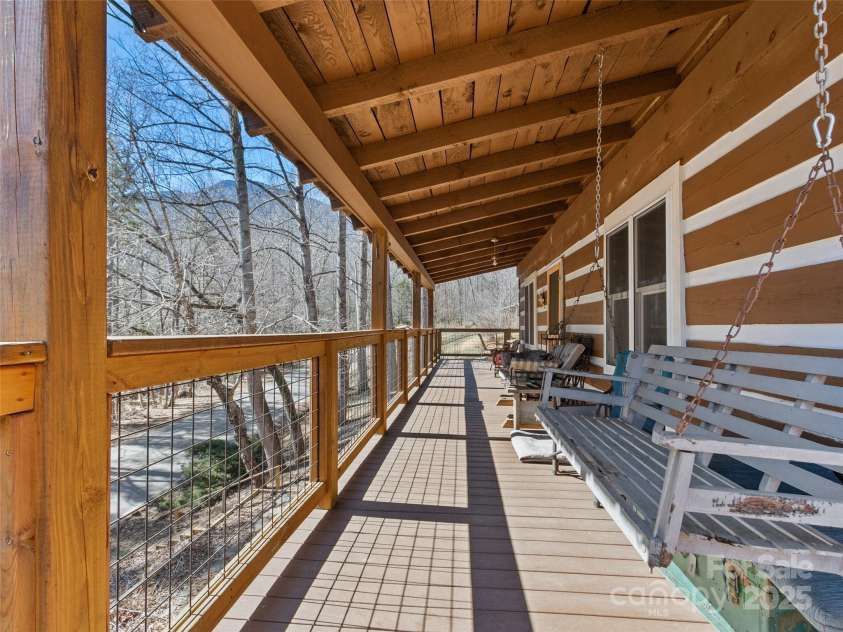 620 Hickory Springs Road, Burnsville, NC 28714.  MLS# CAR4228193, YatesRealty ID 2291. 