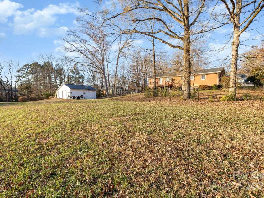 714 Shady Drive, Albemarle, NC 28001.  MLS# CAR4327458, YatesRealty ID 22910. 