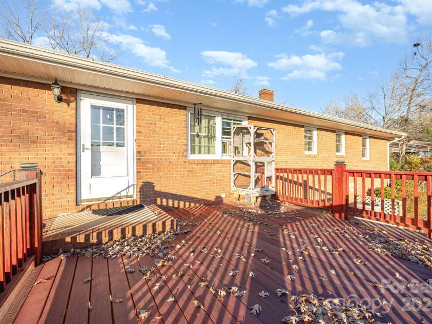 714 Shady Drive, Albemarle, NC 28001.  MLS# CAR4327458, YatesRealty ID 22910. 