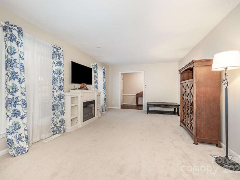 714 Shady Drive, Albemarle, NC 28001.  MLS# CAR4327458, YatesRealty ID 22910. 