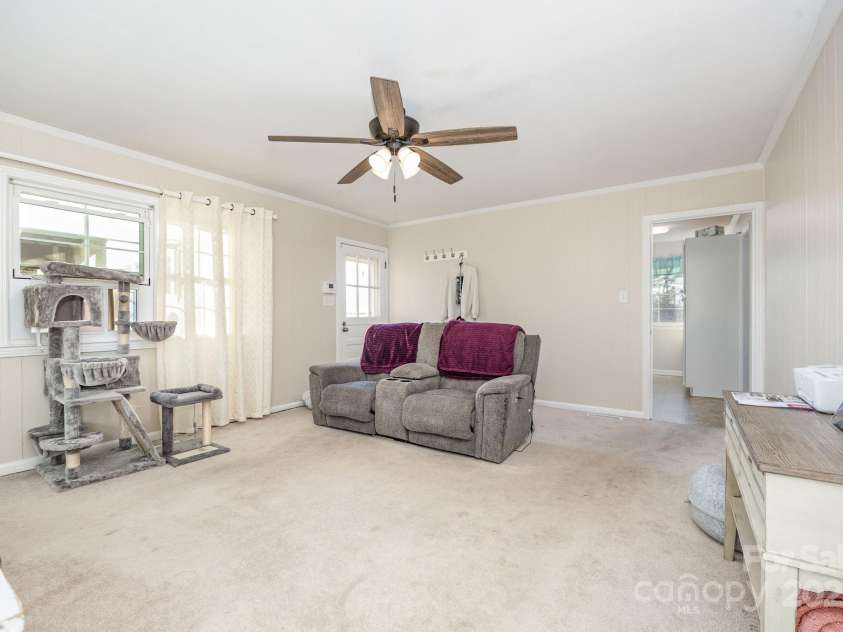 714 Shady Drive, Albemarle, NC 28001.  MLS# CAR4327458, YatesRealty ID 22910. 