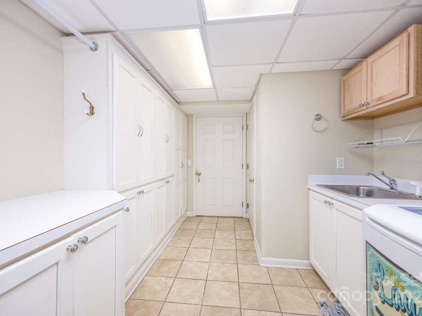 714 Shady Drive, Albemarle, NC 28001.  MLS# CAR4327458, YatesRealty ID 22910. 