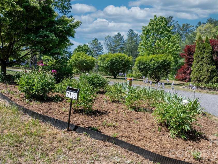 2113 White Pine Drive, Granite Falls, NC 28638.  MLS# CAR4376229, YatesRealty ID 22913. 