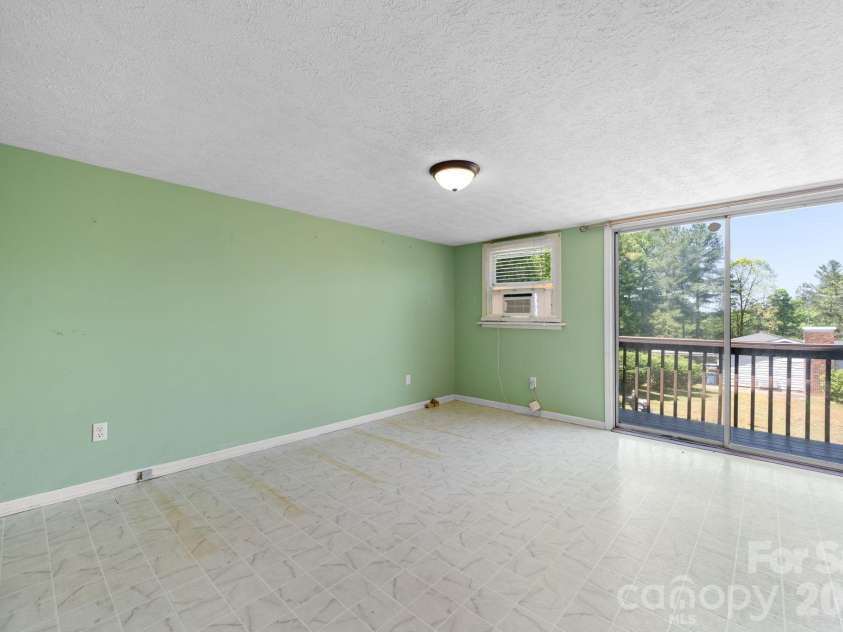 2113 White Pine Drive, Granite Falls, NC 28638.  MLS# CAR4376229, YatesRealty ID 22913. 