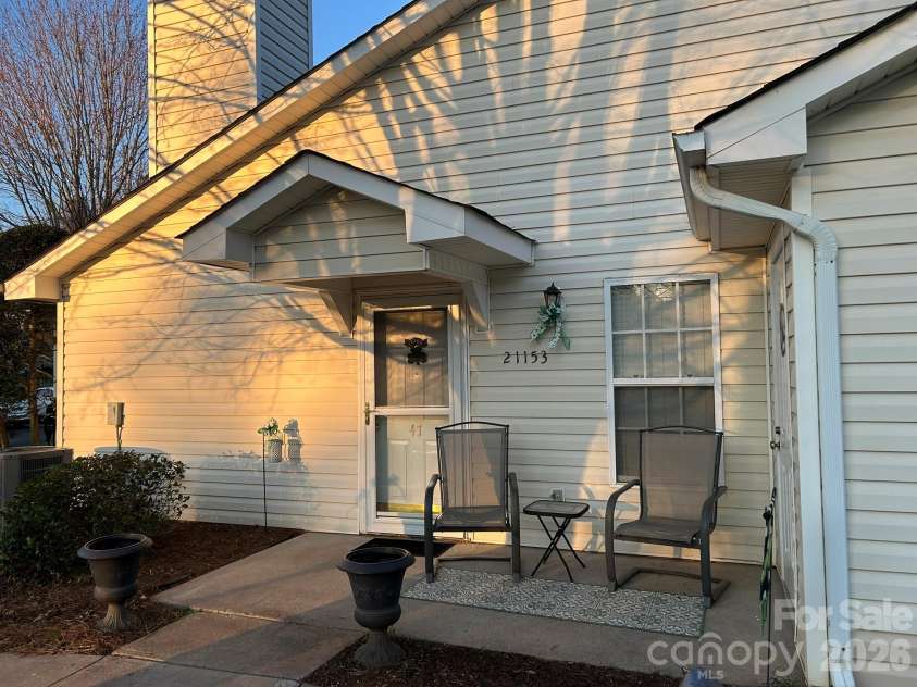 21153 Cold Spring Lane, Cornelius, NC 28031.  MLS# CAR4355327, YatesRealty ID 22914. Exterior, Front Door and Porch